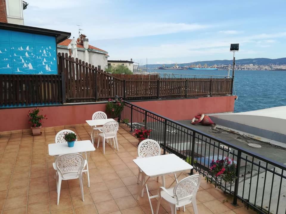 Múggia Hotel La Bussola מראה חיצוני תמונה